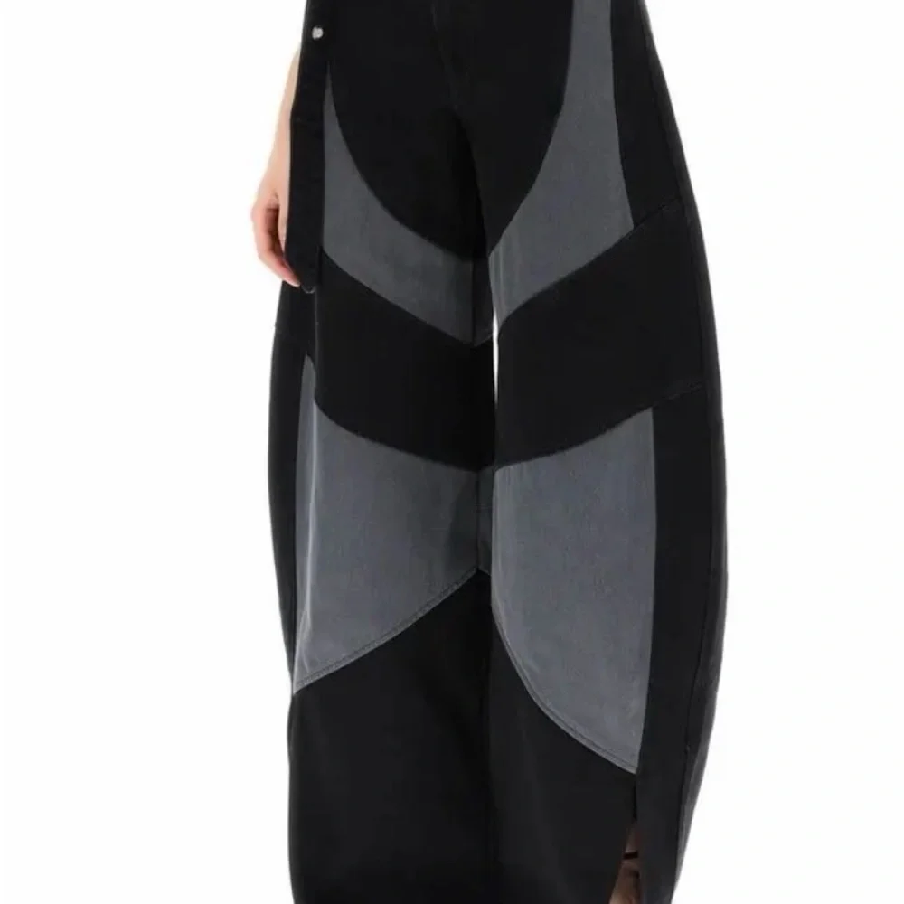 The Attico Black and Gray Patchwork Wide-Leg Jeans - Picture 6 of 8